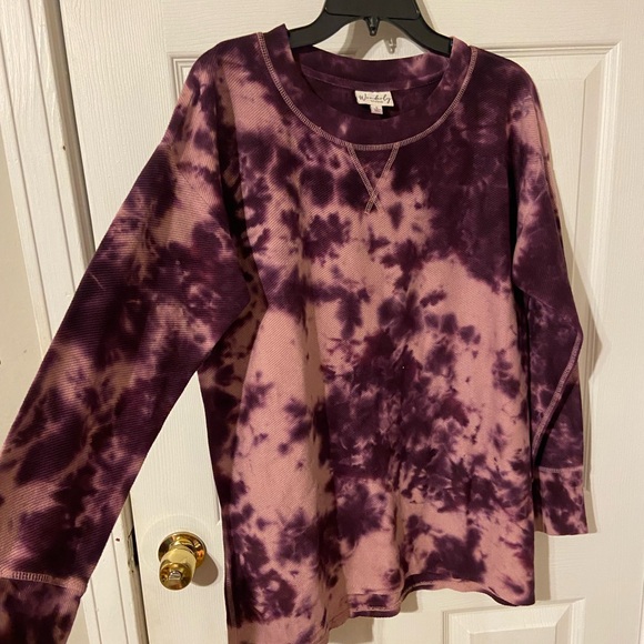 Wonderly Tops - Wonderly Studio Plum Tie-Dye Top